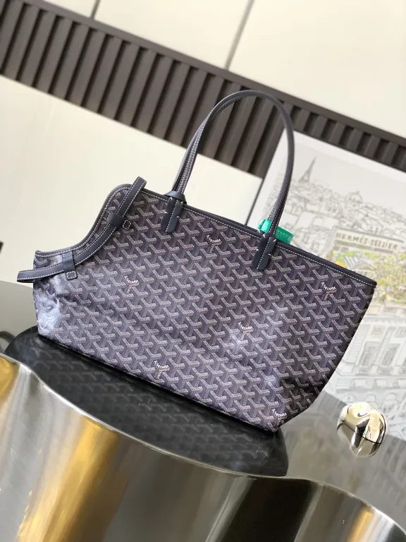 Goyard Bag 